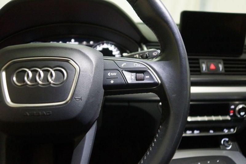 Audi Q5 35 TDI quattro S tronic Business