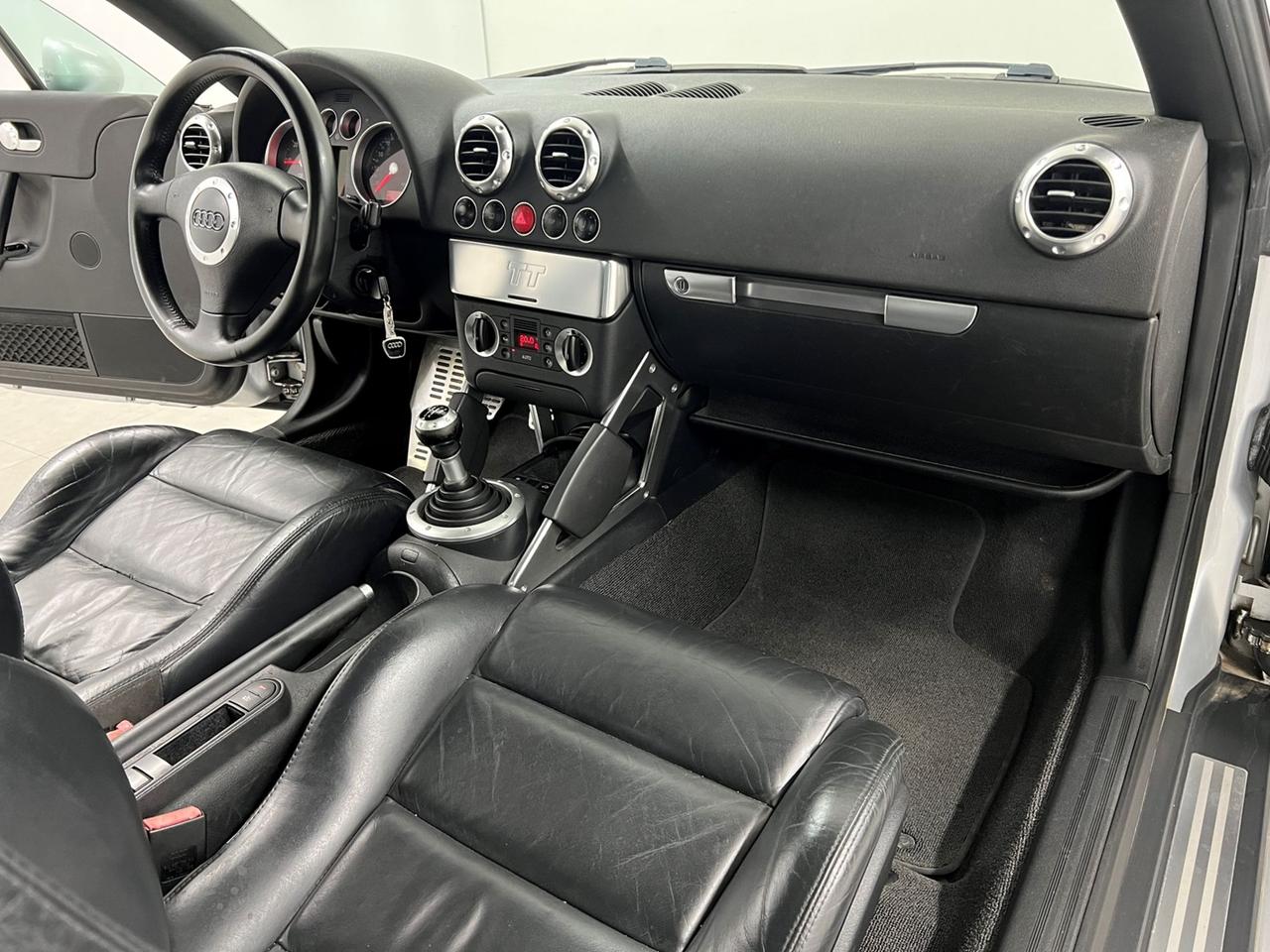 AUDI TT I 1998 Roadster TT Roadster 1.8t 150cv