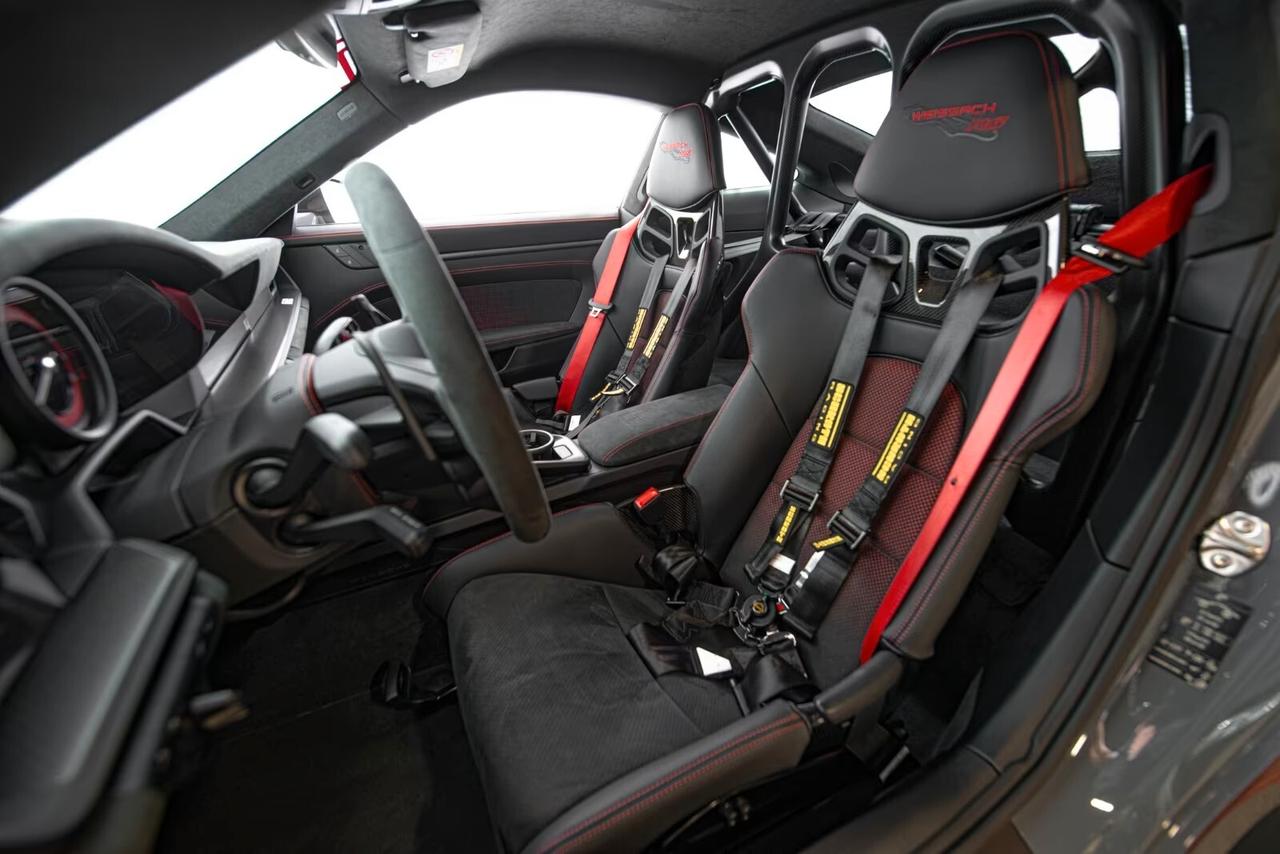 Porsche 911 GT3 RS Weissach