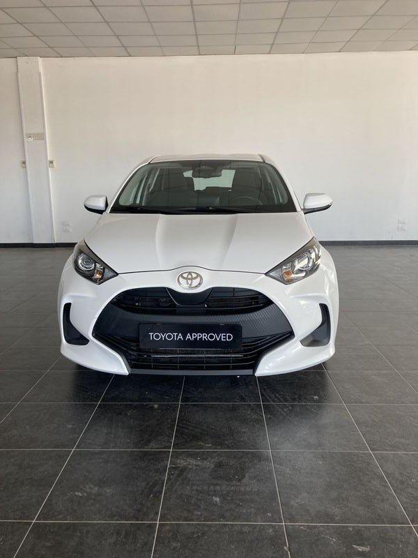 Toyota Yaris Hybrid Active MY24