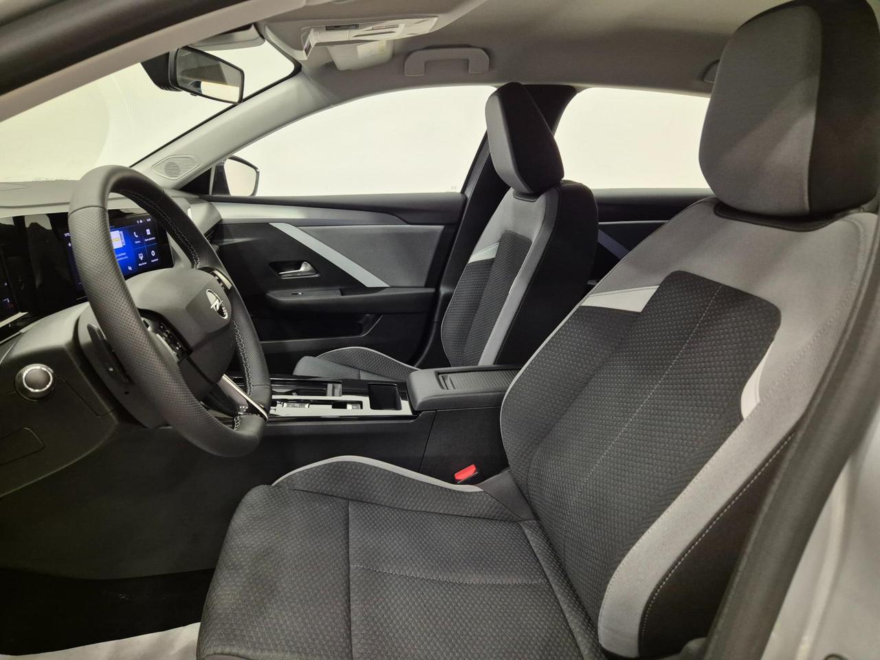 Opel Astra 1.5 Edition s&s 130cv at8 N1 Autocarro