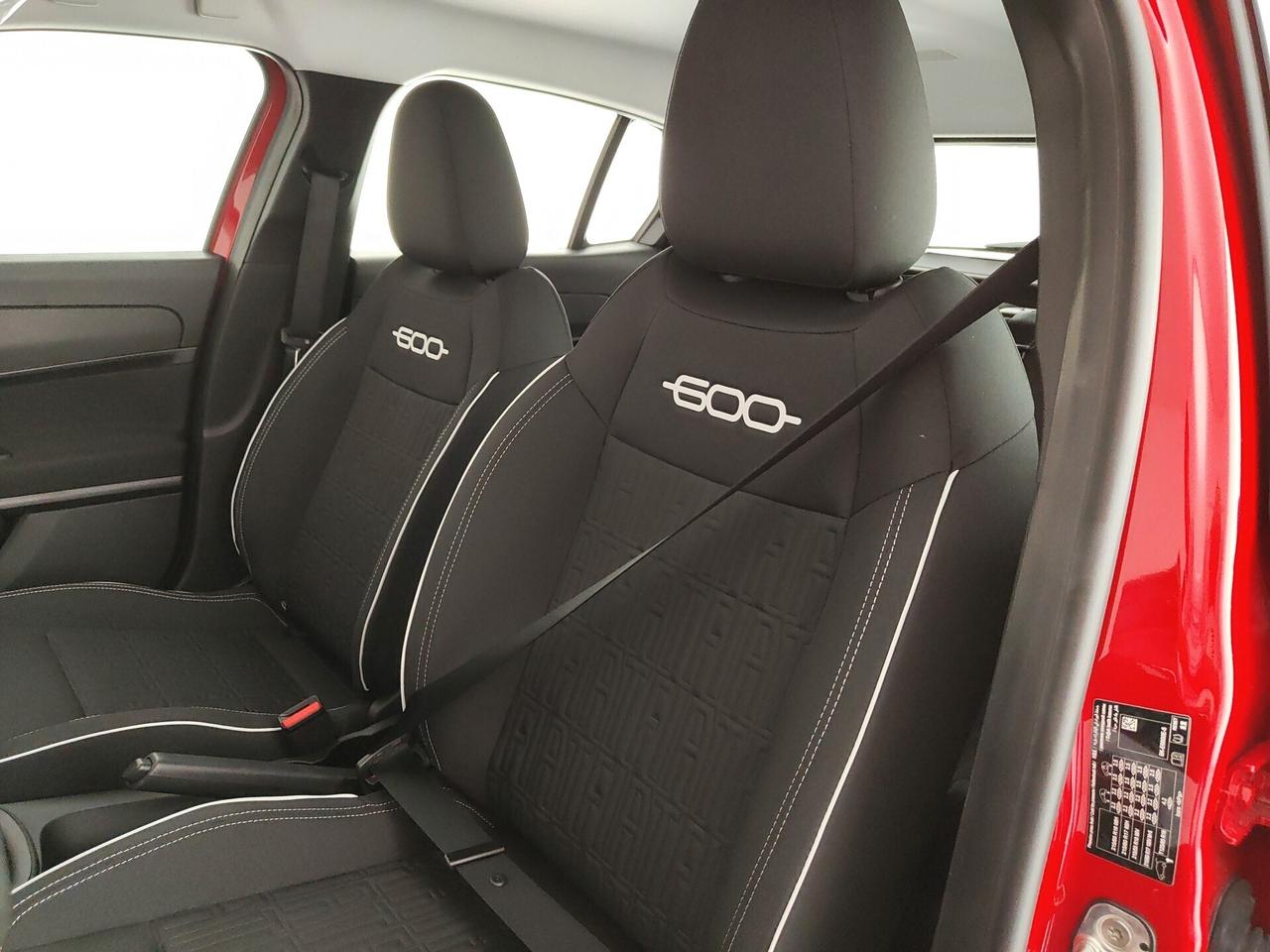 Fiat 600 Hybrid 145 CV DCT MHEV