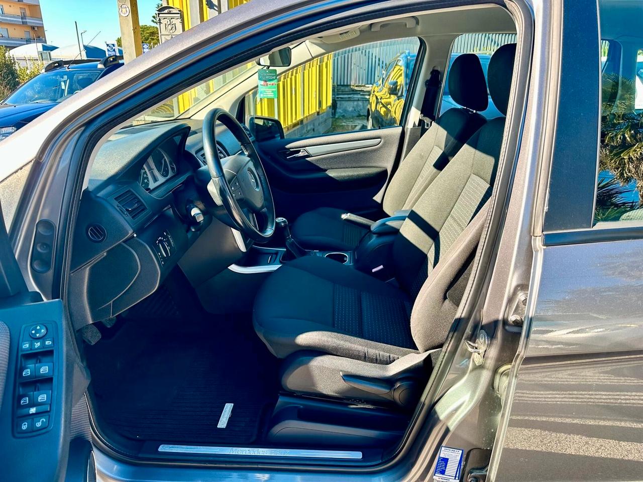 Mercedes-benz B 180 CDI Executive 2010