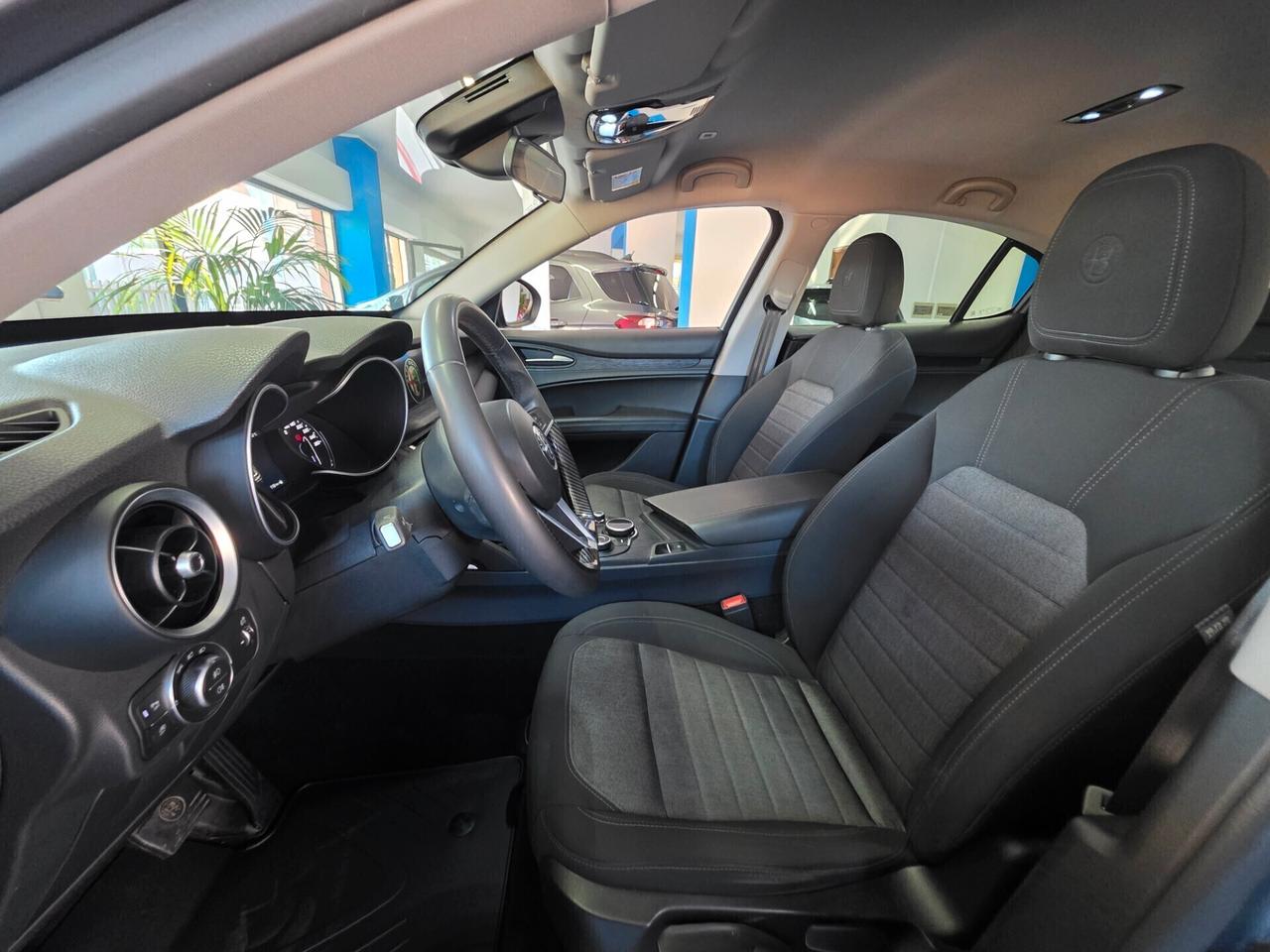 Alfa Romeo Stelvio 2.2 160cv AT8 2018 FINANZIABILE