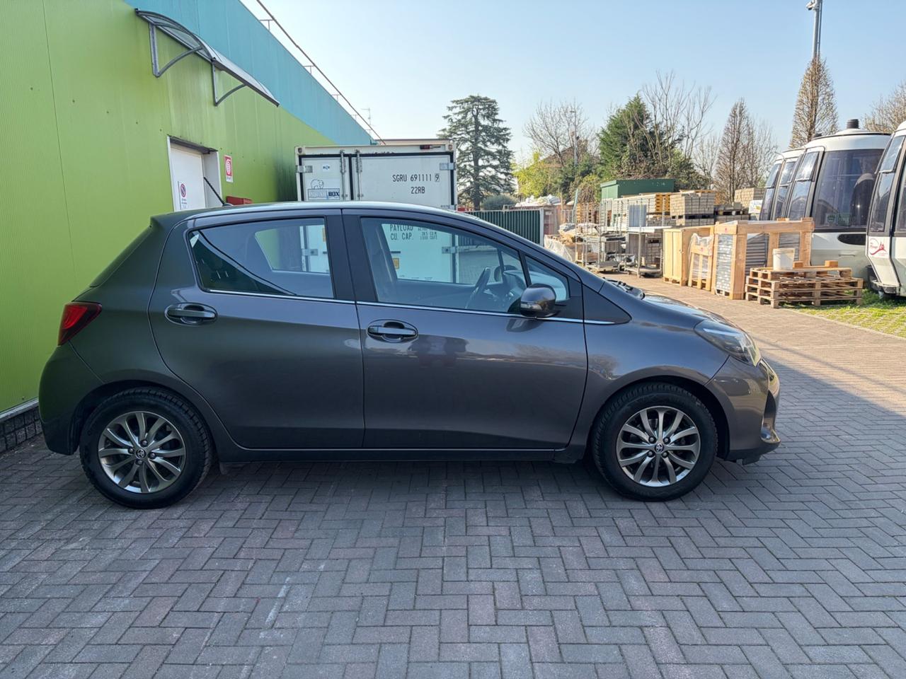 Toyota Yaris 1.0 5 porte Business