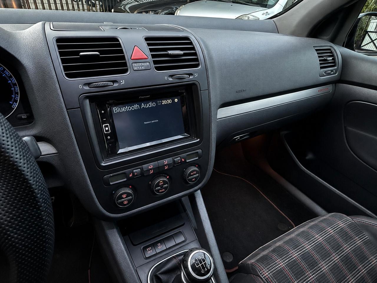 Volkswagen Golf GTI 2.0 16V TFSI 3p. Edition 30