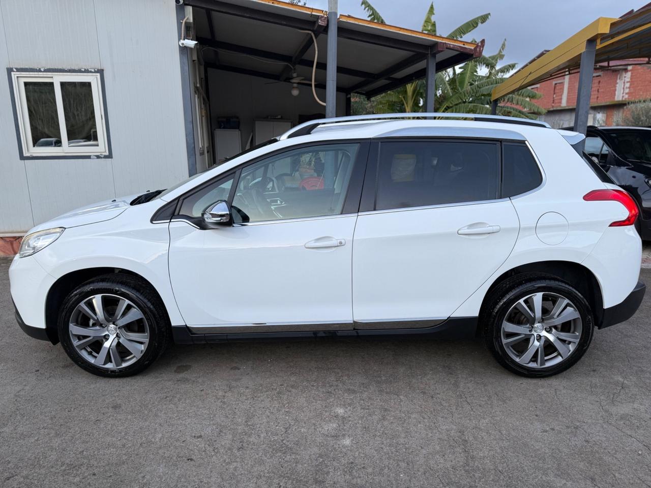 Peugeot 2008 1.6 e-HDi 92 CV Stop&Start Allure