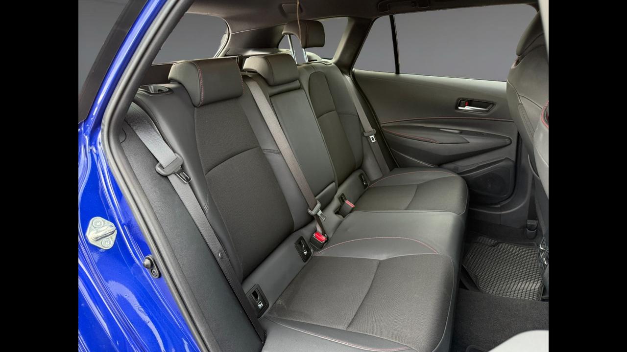 TOYOTA Corolla XII 2023 Touring Sports - Corolla Touring Sports 1.8h GR Sport auto