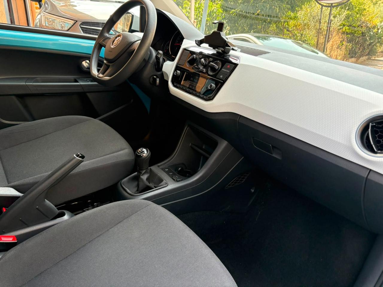 Volkswagen up! 1.0 5p. move