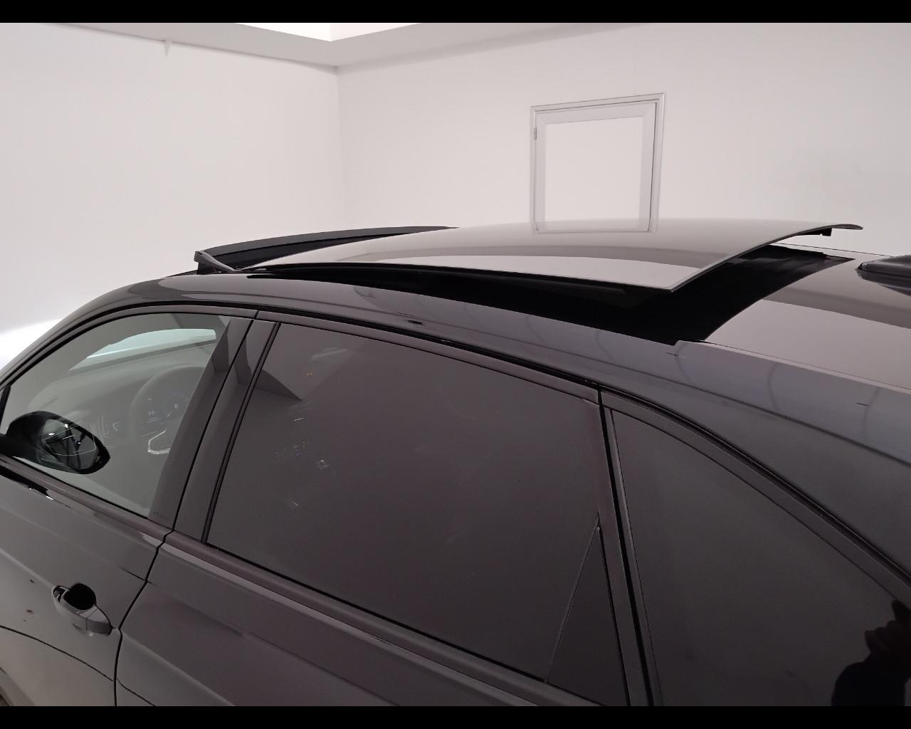 VOLKSWAGEN Taigo - Taigo 1.0 tsi R-Line 115cv