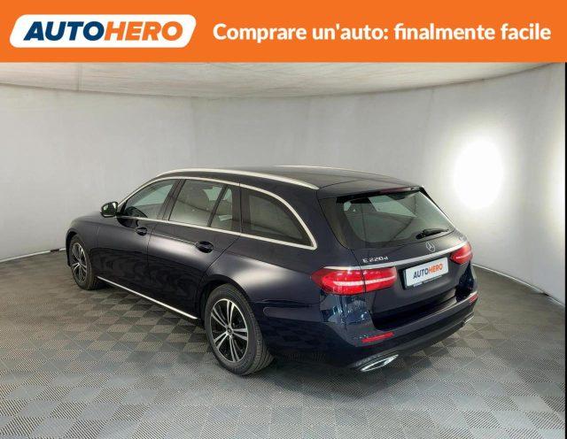 MERCEDES-BENZ E 220 d S.W. 4Matic Auto Sport
