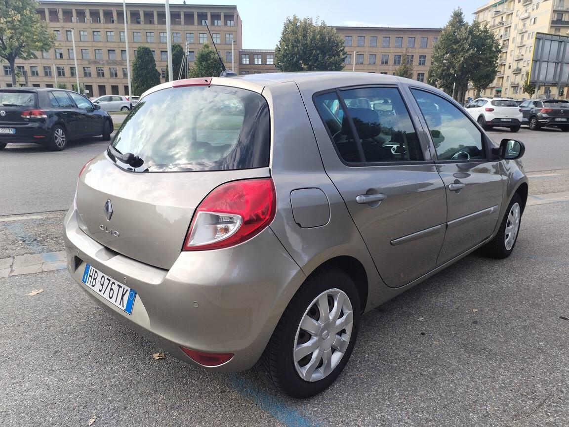Renault Clio 1.2 16V 5 porte Dynamique GPL 2/2010 KM 97000 CONSEGNA CON MANUTENZIONI