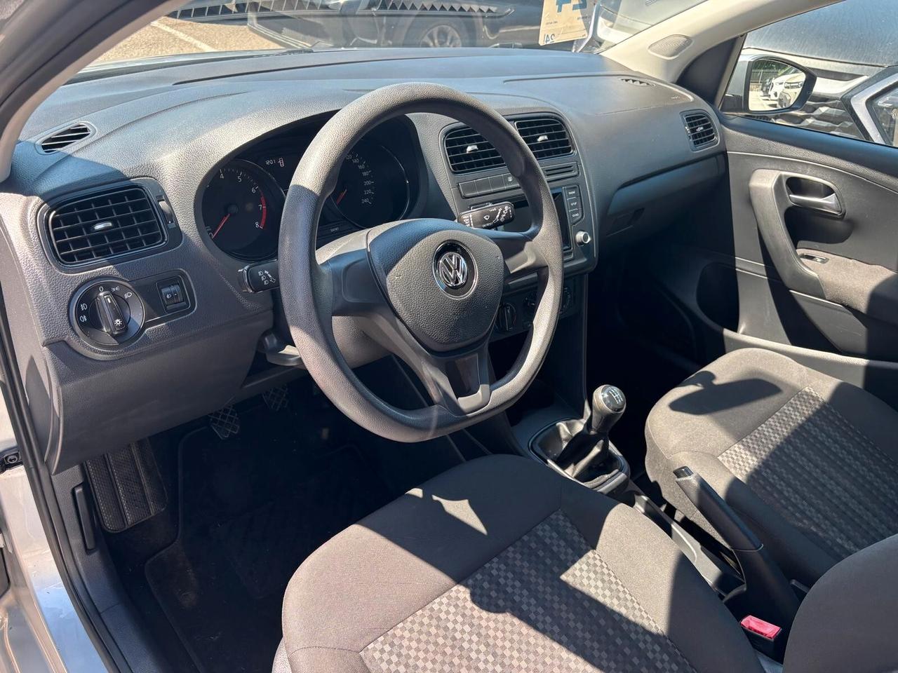 Volkswagen Polo 1.0 MPI 5 PORTE - 2016