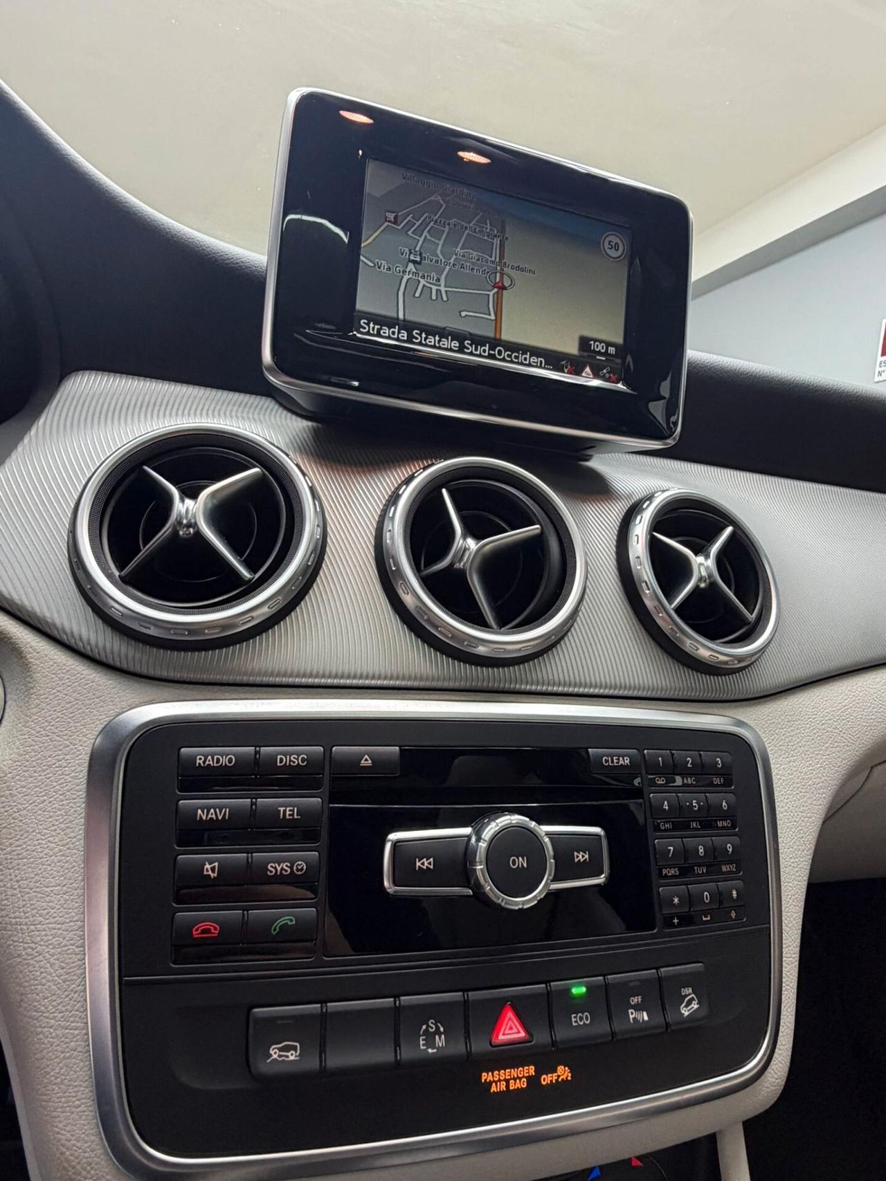 Mercedes-benz GLA 220 CDI Automatic 4Matic Premium