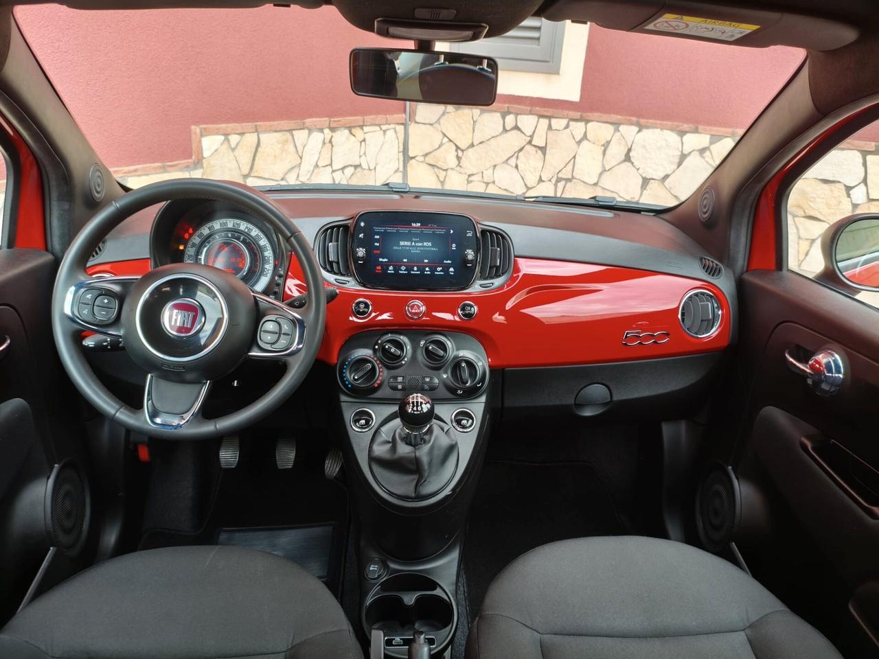 Fiat 500 1.0 Hybrid Red