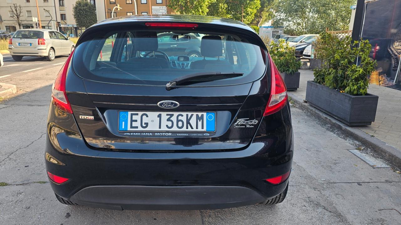 Ford Fiesta 1.4 TDCi 5p. Titanium