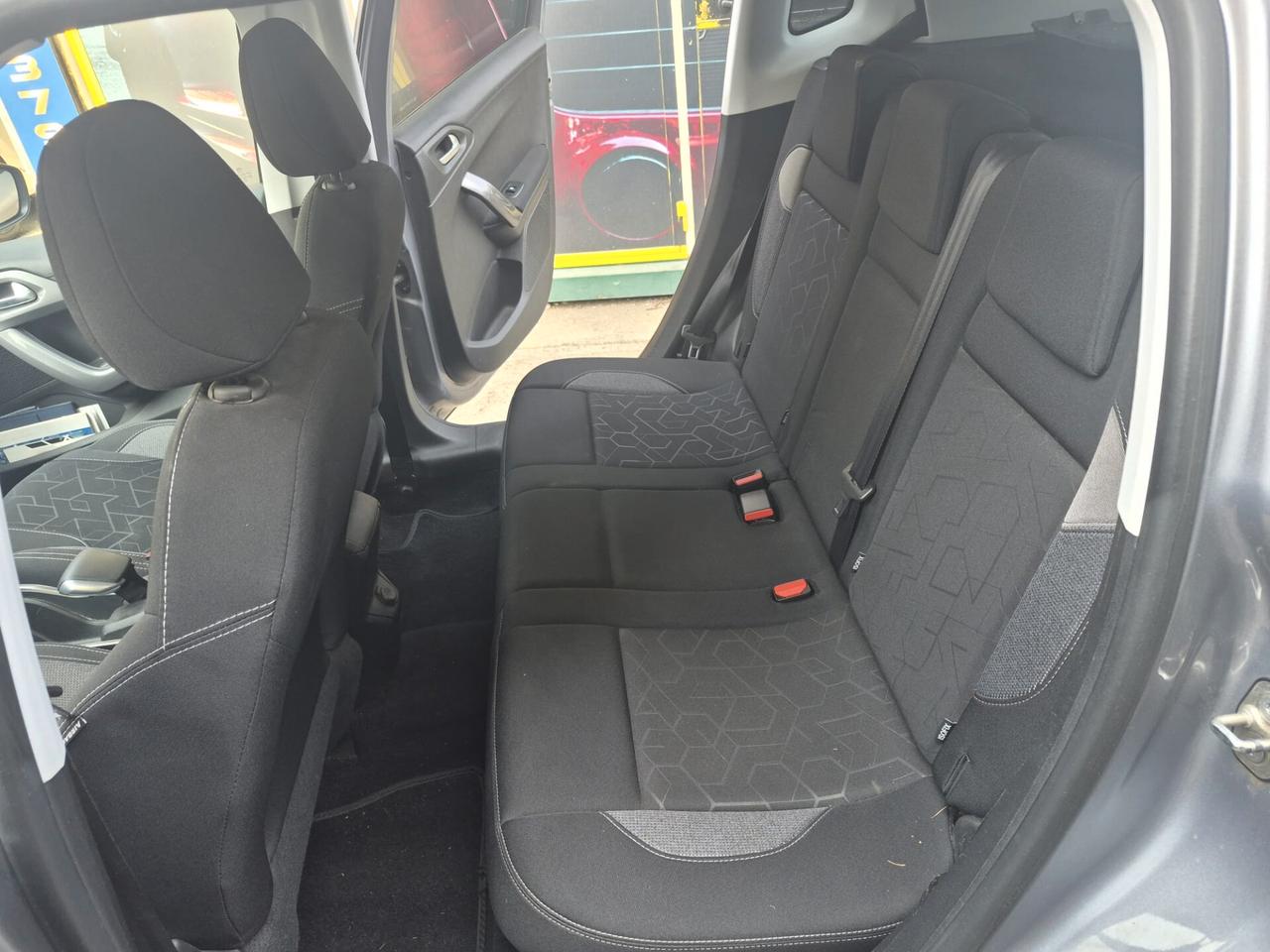 Peugeot 2008 PureTech 82 Allure