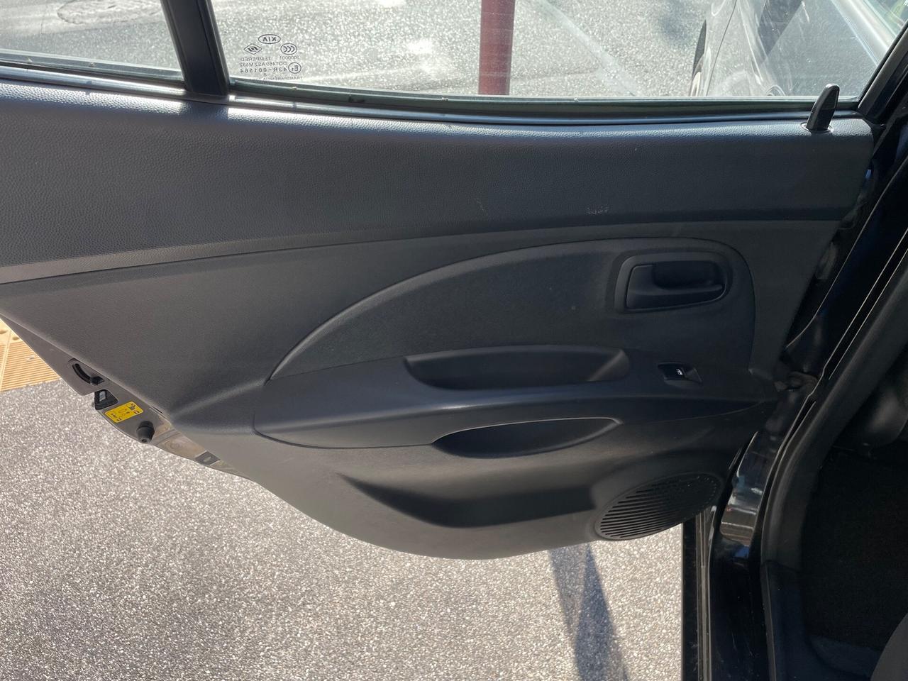 Kia Picanto 1.1 12V Hot Bi-Fuel/1PROP/GARANZIA