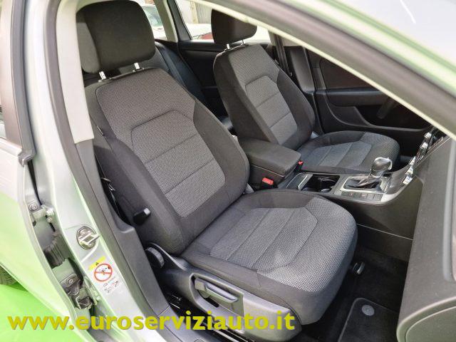 VOLKSWAGEN Passat VARIANT. 1.6 TDI DSG Comfortline