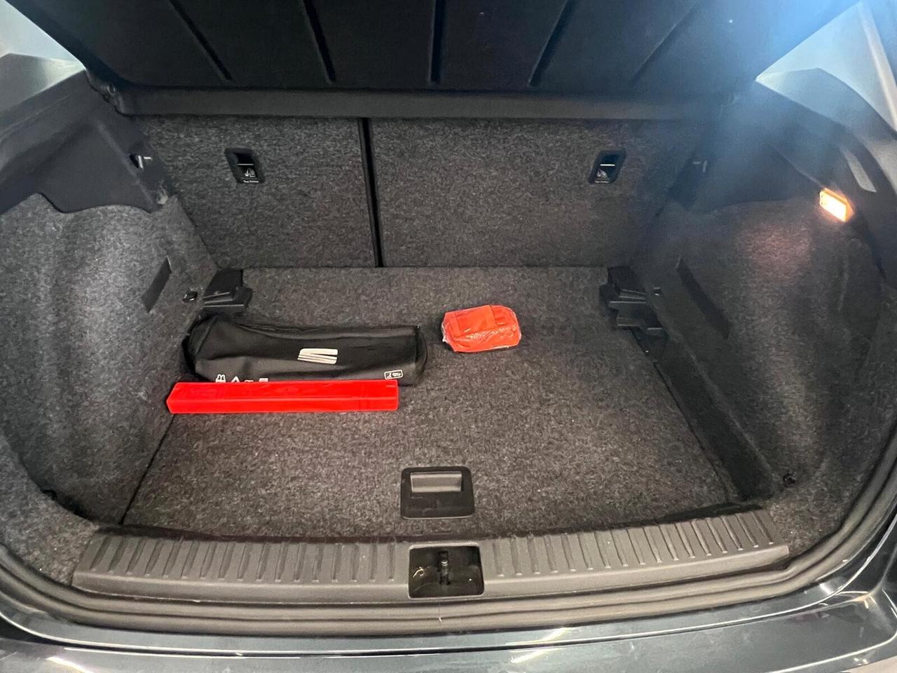 Seat Arona 1.0 TSI 110CV DSG*NO VINCOLI DI FINANZIAM*CRONO TAGLIANDI 2024 NAVI FULL OPTZ AZIENDALE