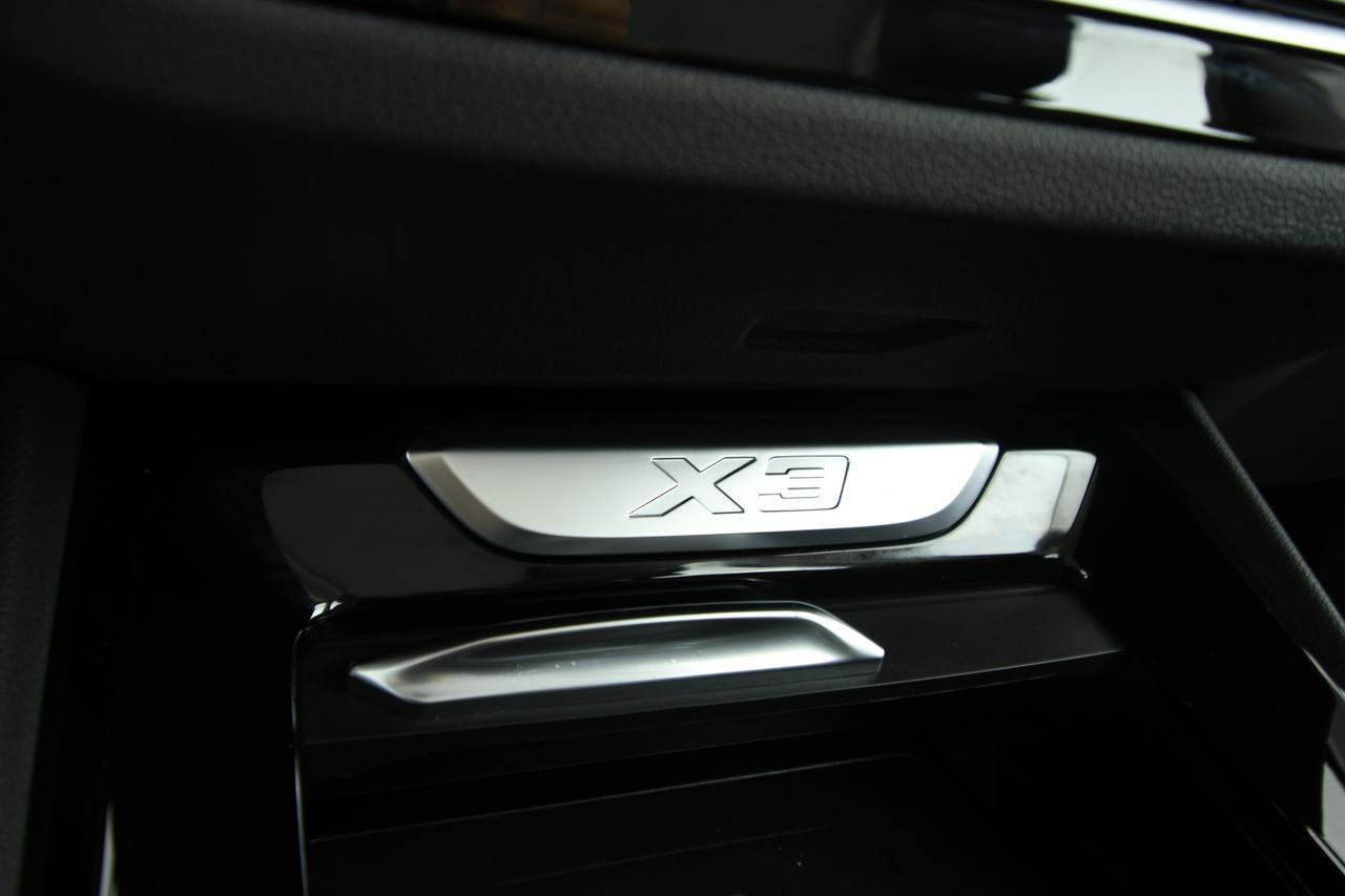 BMW X3 xdrive 20d mhev 48V auto GANCIO TRAINO+PELLE+C19"