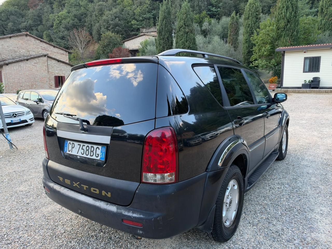 Ssangyong REXTON 2.7 XDi cat Premium 3 TOD