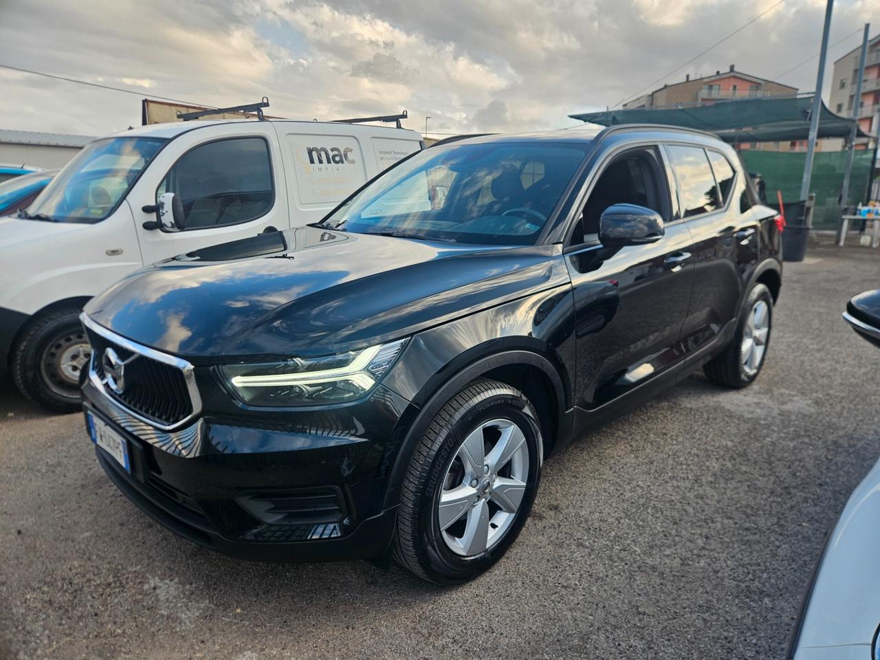 Volvo XC40 D3 Momentum My21 150cv
