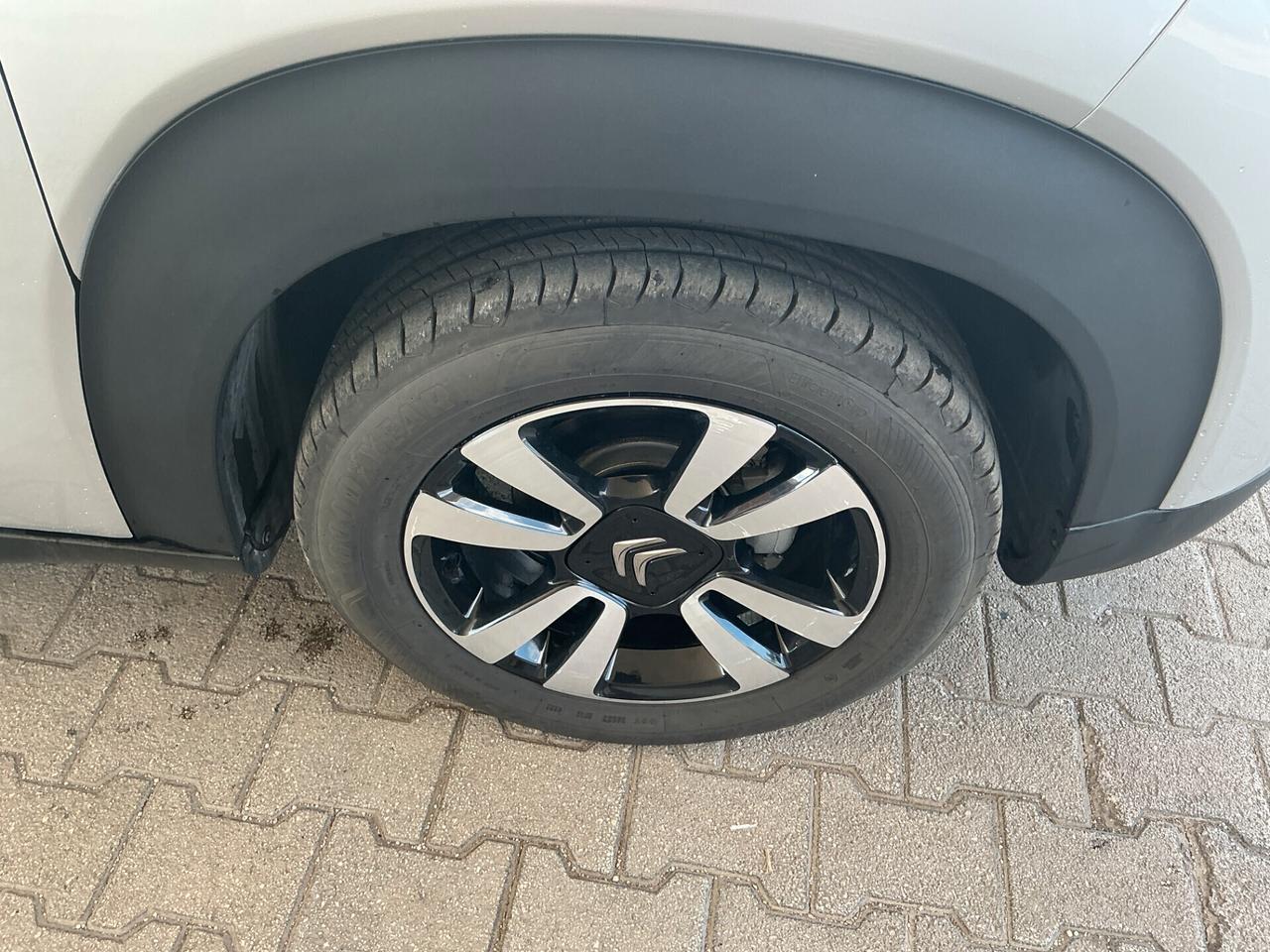 Citroen C3 Aircross BlueHDi 100 Shine