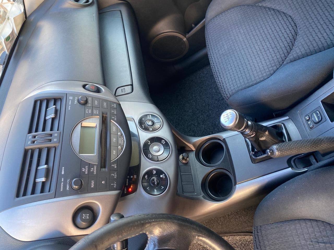 Toyota RAV 4 RAV4 Crossover 2.2 D-4D 136 CV Sol