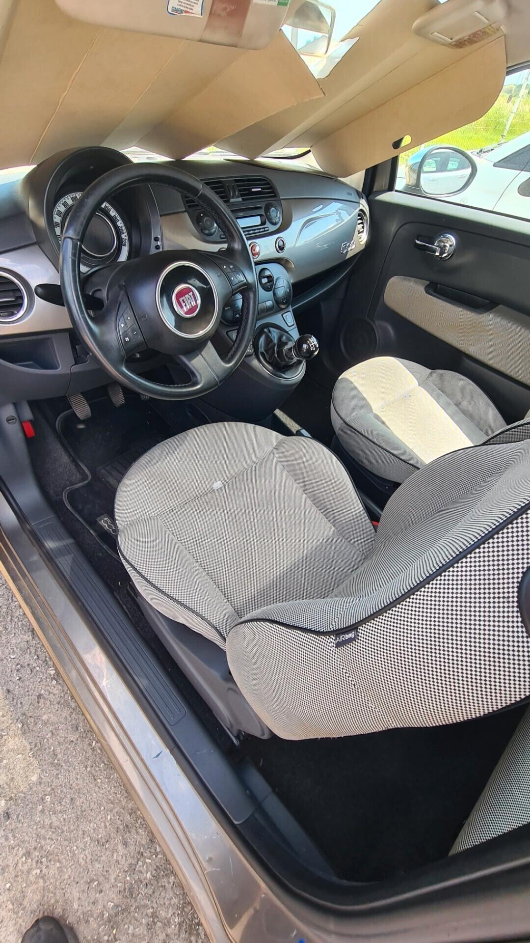Fiat 500 1.2 Lounge modello GUCCI