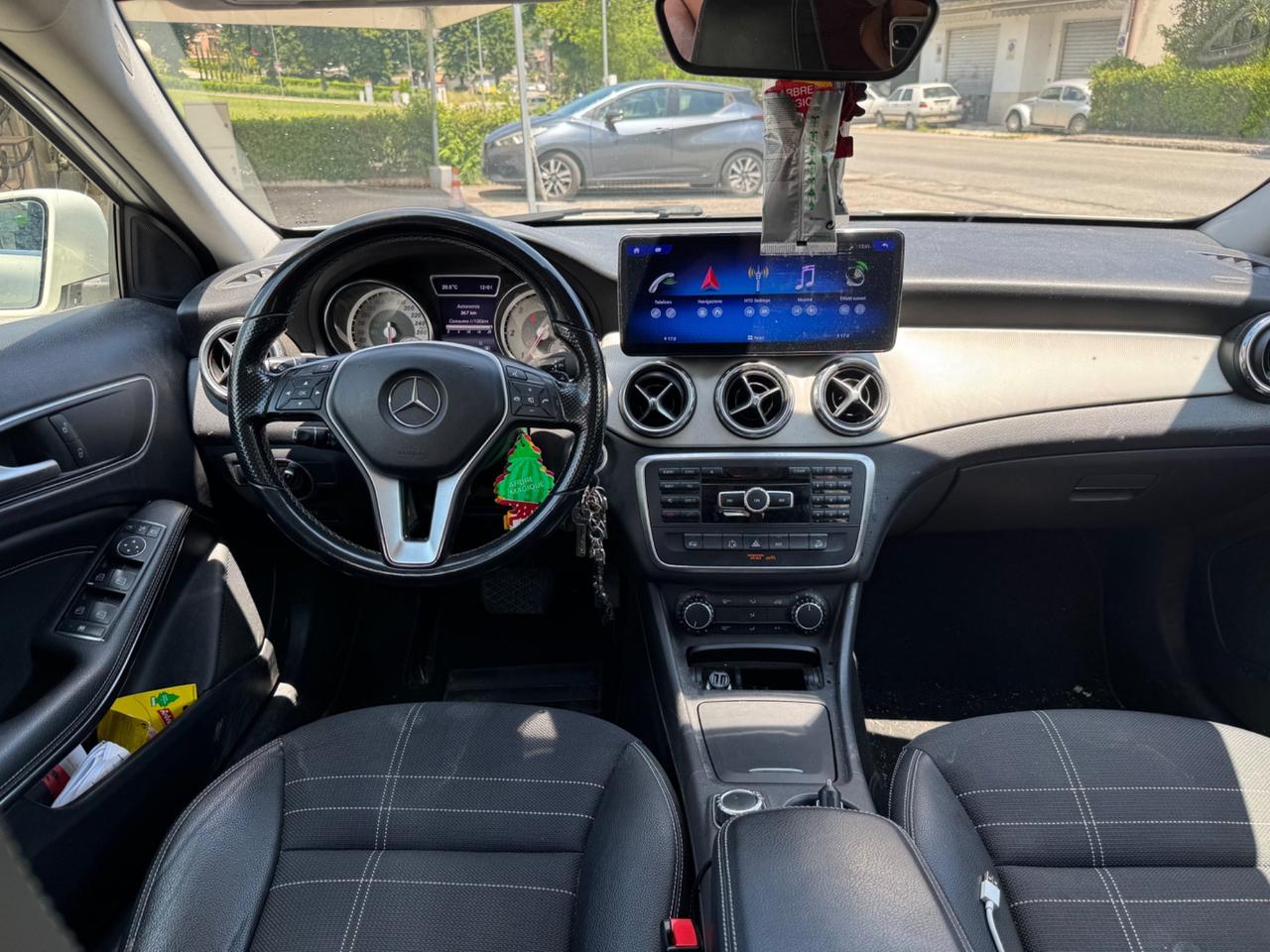 Mercedes-benz GLA 220 d Automatic 4Matic Premium