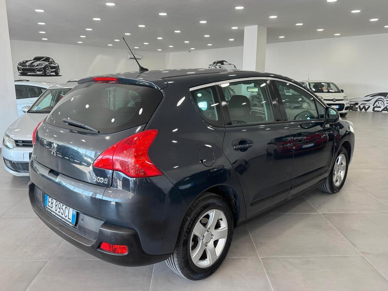 Peugeot 3008 1.6 HDi 110CV Premium