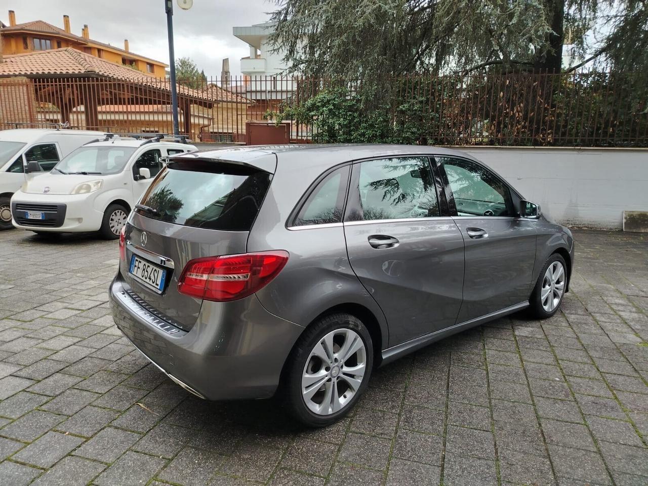 Mercedes-benz B 180 d Sport