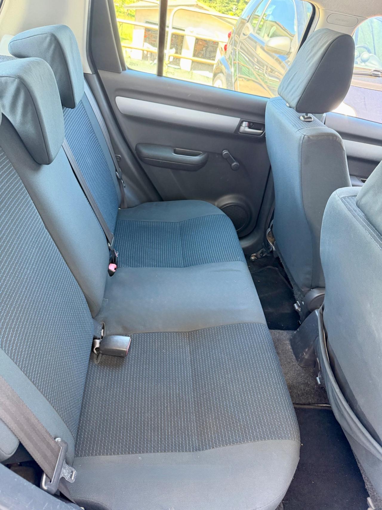 Suzuki Swift 1.3 GPL 3p. GL