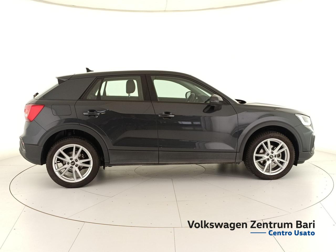 Audi Q2 30 2.0 tdi business s-tronic