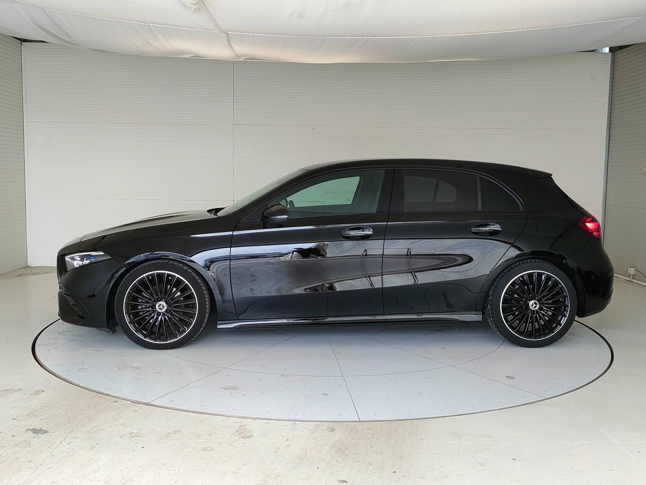Mercedes-Benz Classe A - W177 2023 - A 200 d AMG Line Premium Plus auto