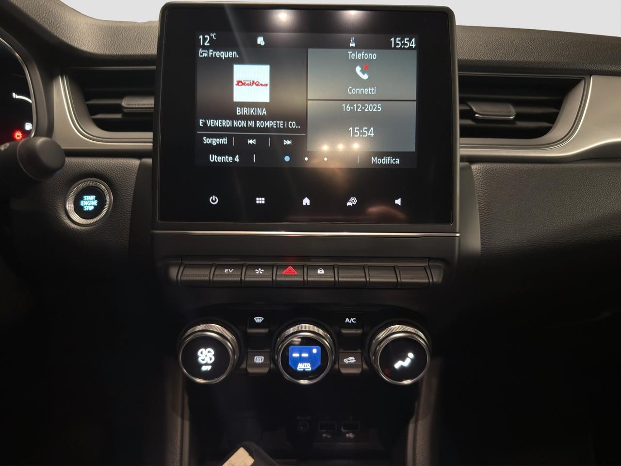 Renault Captur Full Hybrid E-Tech 145 CV Intens