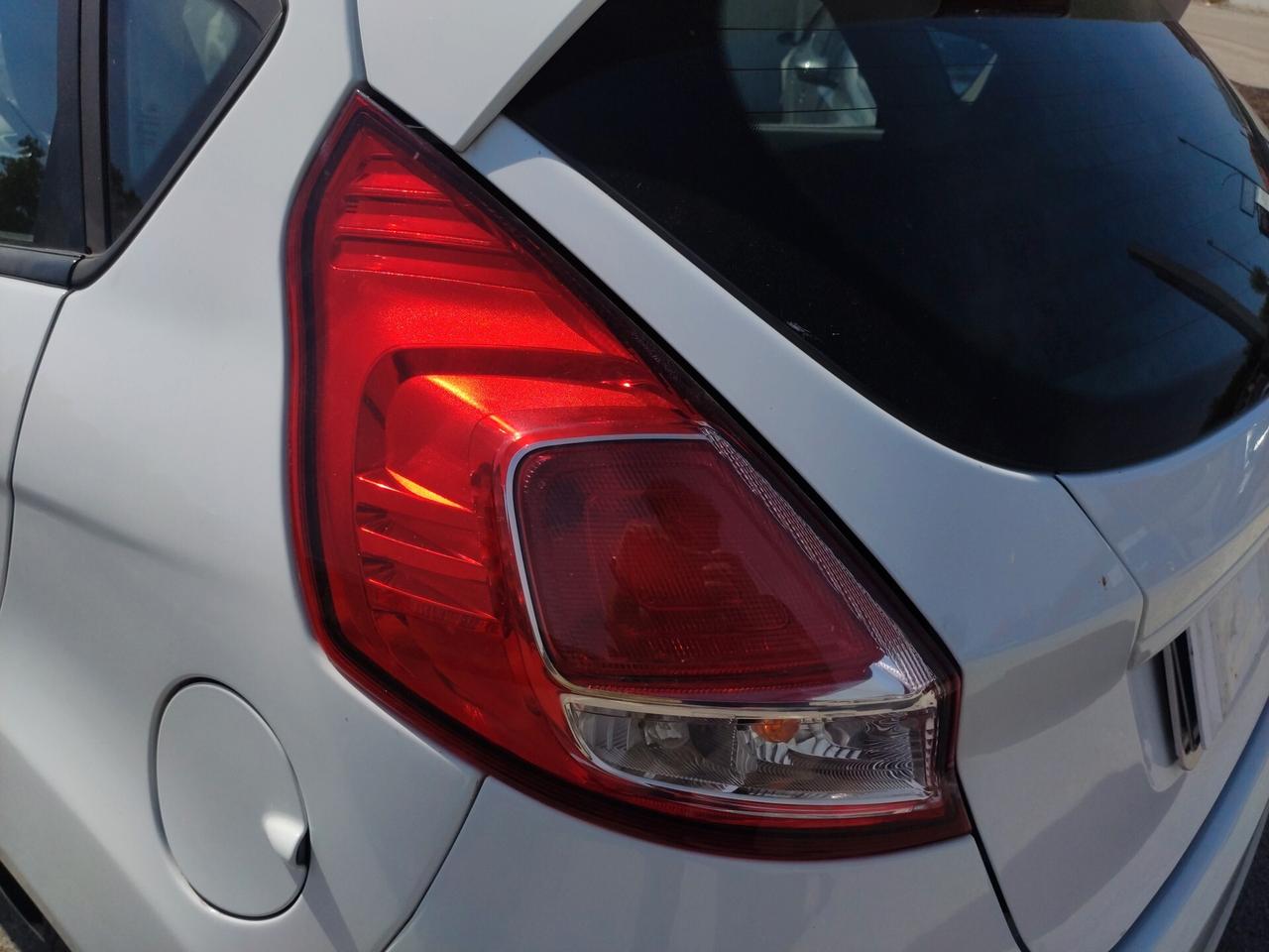 Ford Fiesta 1.0 80CV 5 porte