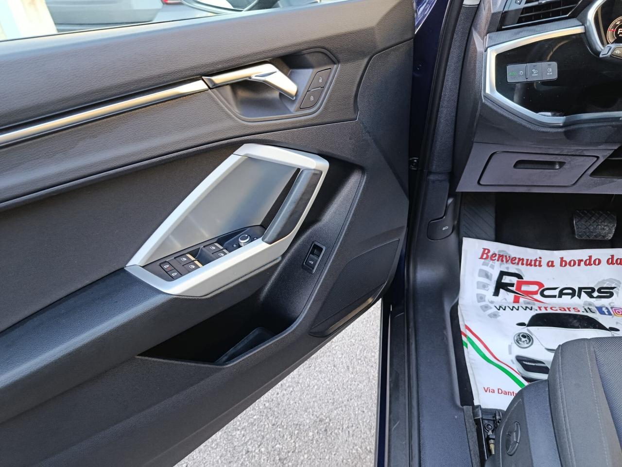 Audi Q3 SPB 40 TDI quattro S tronic Business Sport