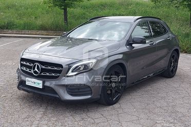 MERCEDES GLA 200 d Automatic Premium