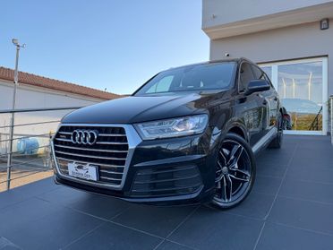 Audi Q7 3.0 TDI 218 CV ultra quattro tiptronic s line 7 posti