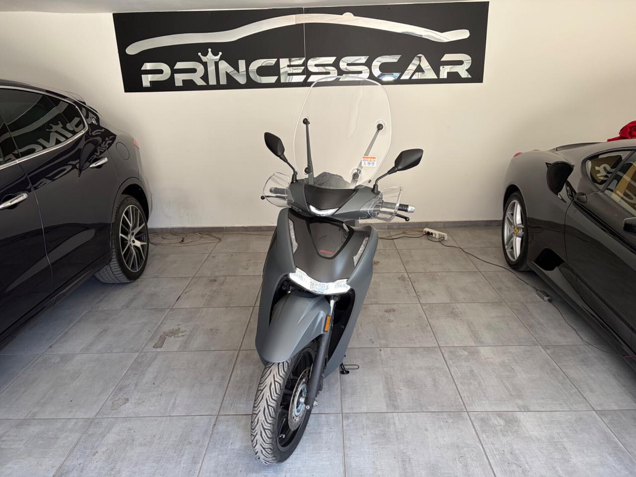 Honda SH 350i SPORT