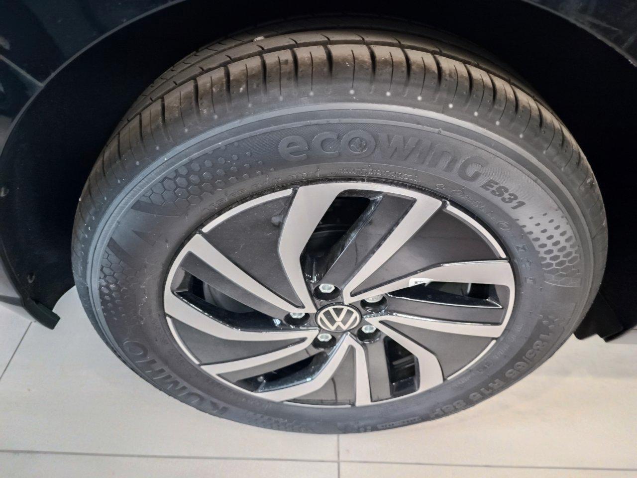 Volkswagen Polo 1.0 80cv nuova pronta consegna