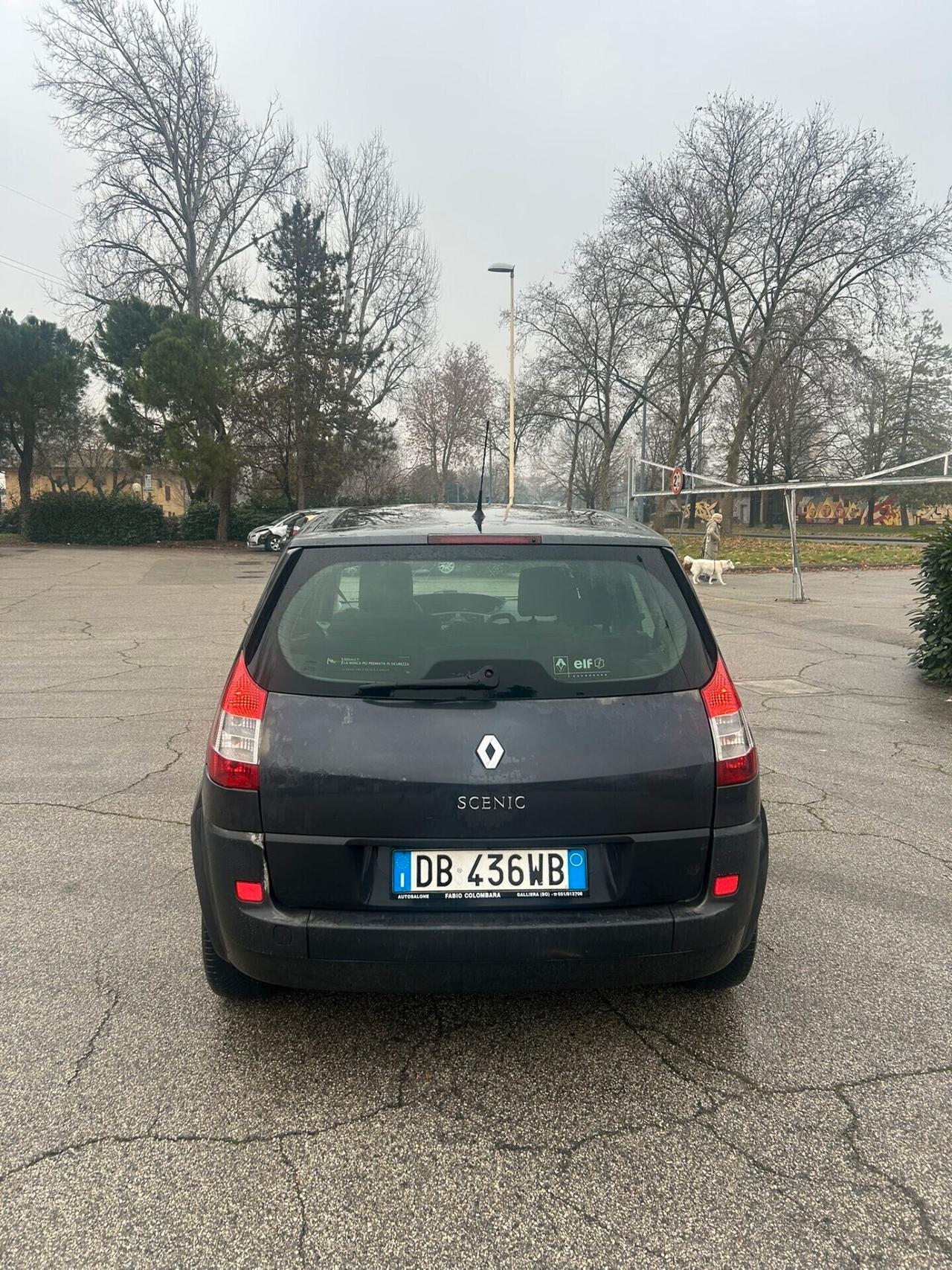 Renault Scenic Scénic 1.9 dCi/130CV Confort