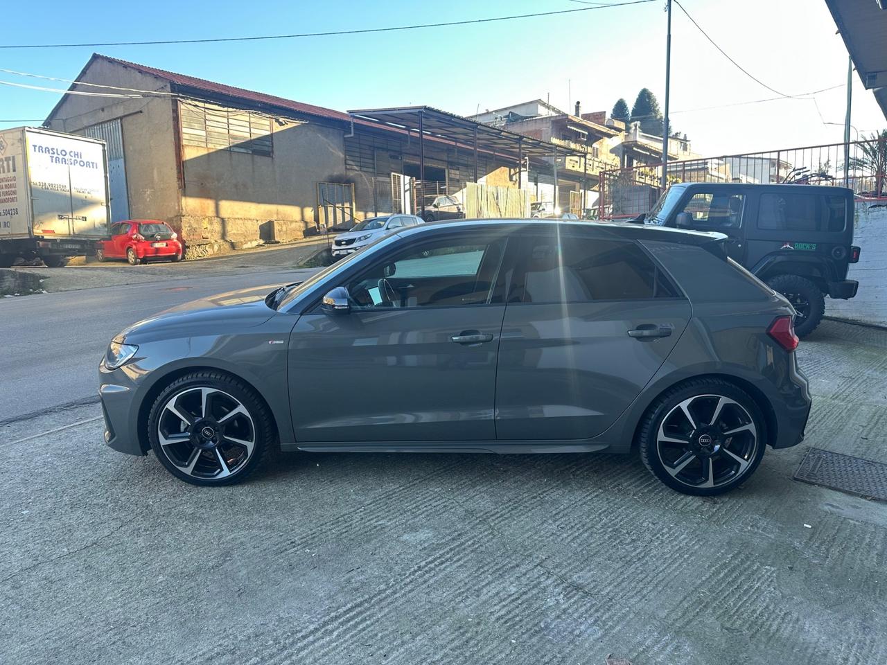Audi A1 SPB 35 TFSI S tronic line edition