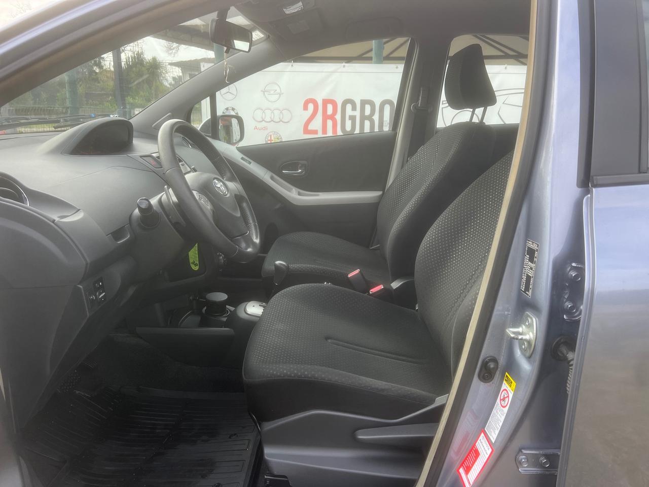 Toyota Yaris 1.4D-4D 90CV AUTOMATICA-2010"UNIPRO"