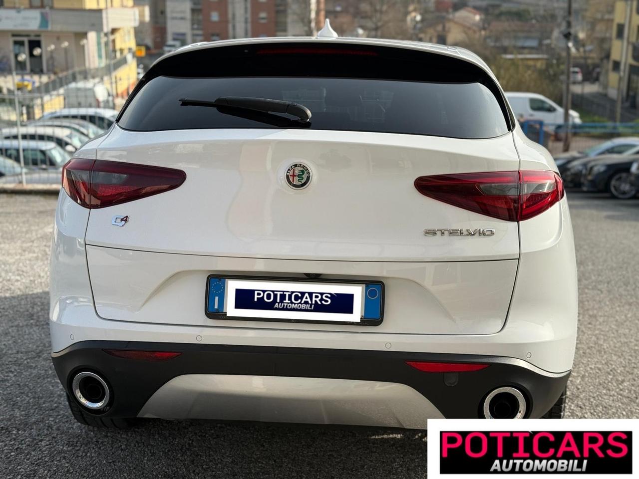 Alfa Romeo Stelvio 2.2 Turbodiesel 210 CV AT8 Q4 Executive