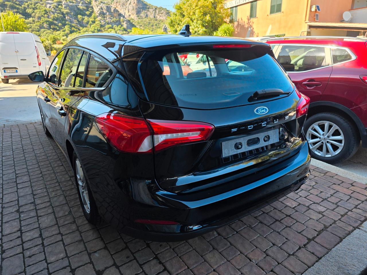 Ford Focus 1.5 tdci 120 CV automatico SW Business Co-Pilot
