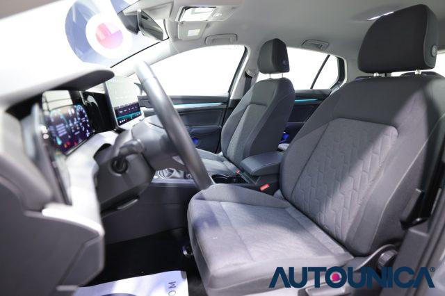 VOLKSWAGEN Golf 2.0 TDI 115 CV SCR LIFE FARI LED