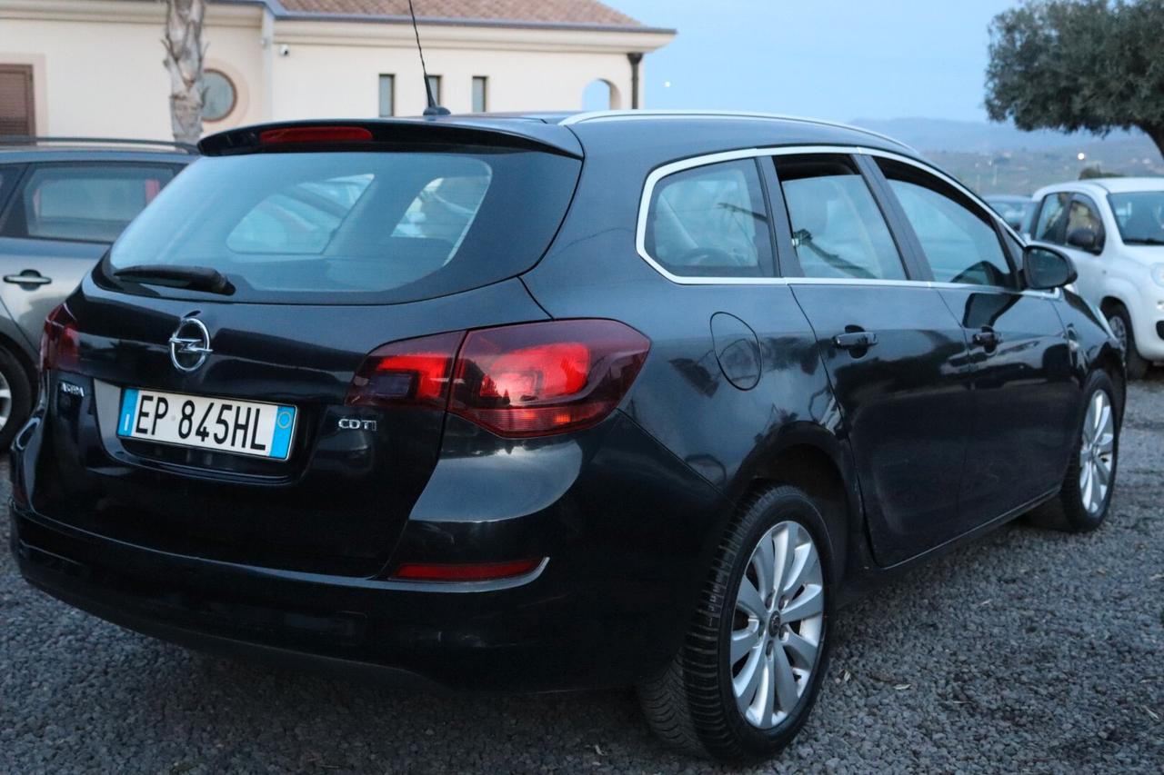 Opel Astra 1.7 CDTI 110CV Sports Tourer Cosmo